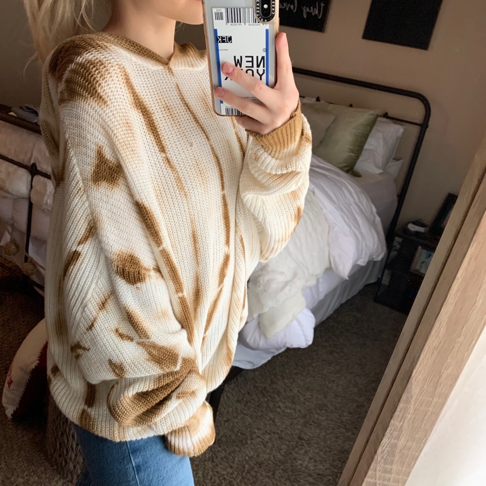 Bleached tie die sweater